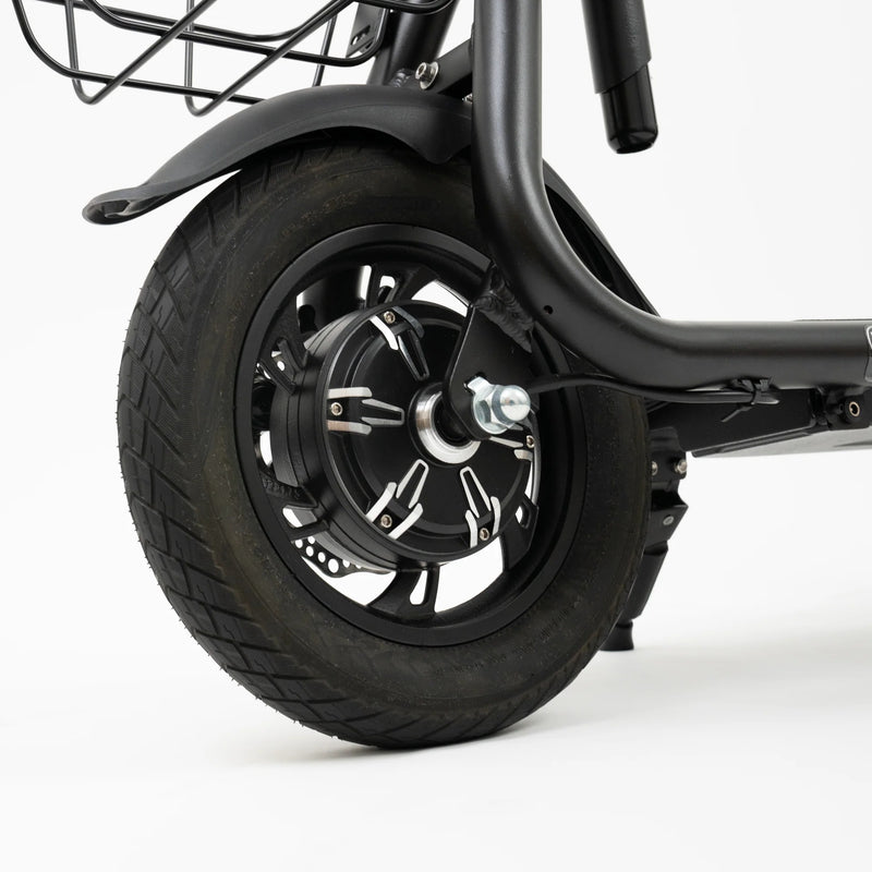 Commuter R1 Electric Scooter | Personalized Riding | Folding Commuter E-Scooter with Seat