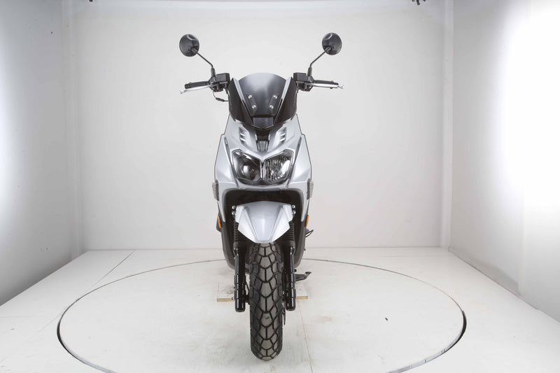 Vitacci Fighter Pro 150 Scooter | Matching Rear Trunk | Digital Speedometer | LED Lighting