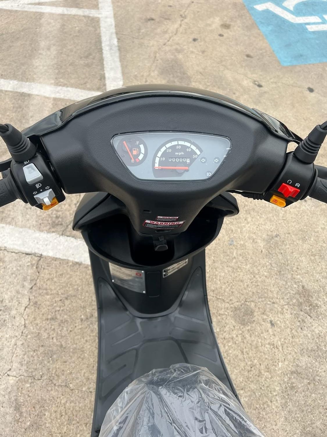 HHH Street Scooter Fully Automatic for youth and adults MP50-02 49cc Gas Scooter Moped With Matching trunk