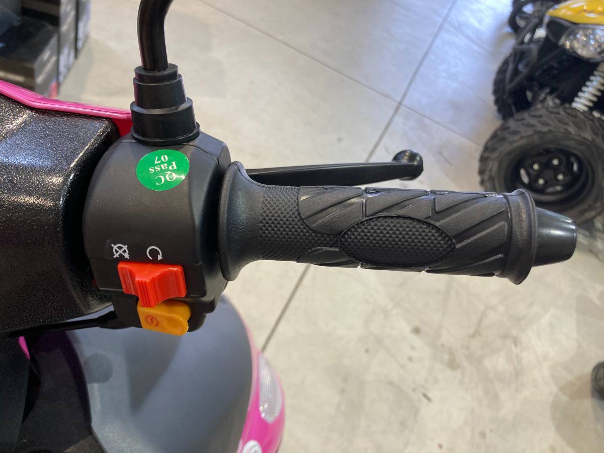 HHH Street Scooter Fully Automatic for youth and adults MP50-02 49cc Gas Scooter Moped With Matching trunk