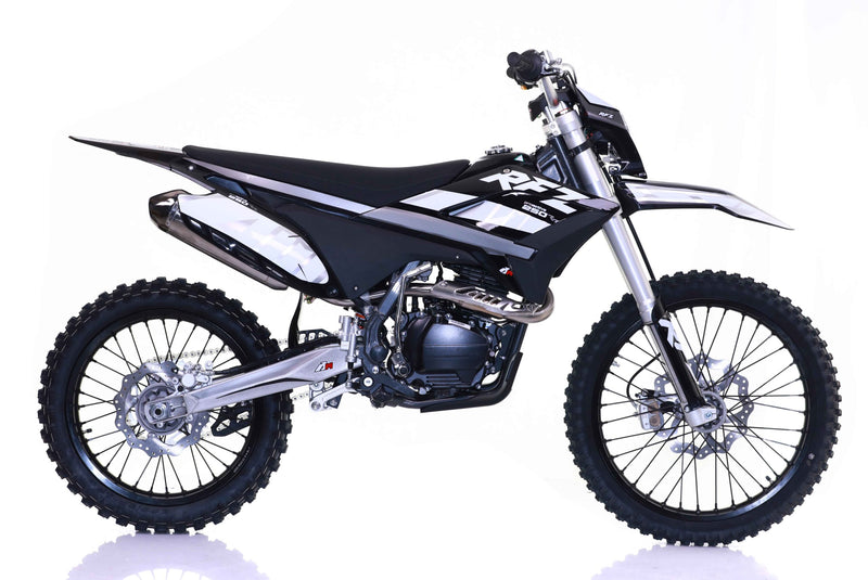 Apollo Thunder DLX RFN 250cc Dirt Bike | Manual Clutch 5-Speed | Off-Road