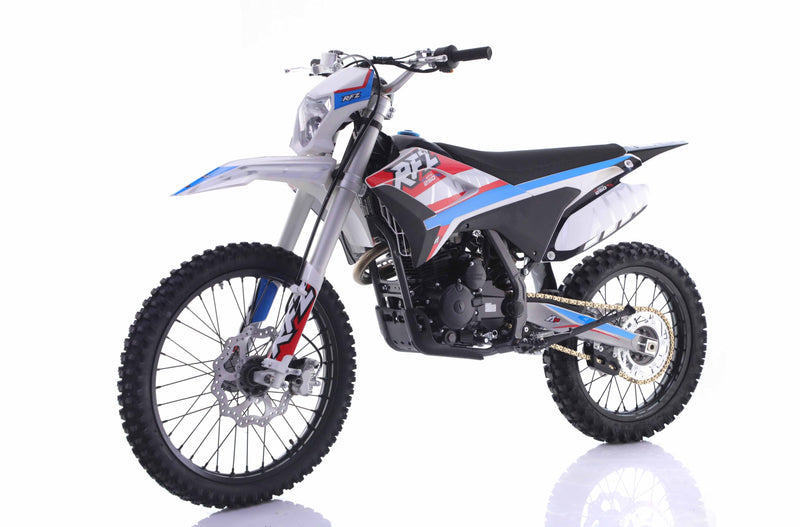 Apollo Thunder DLX RFN 250cc Dirt Bike | Manual Clutch 5-Speed | Off-Road